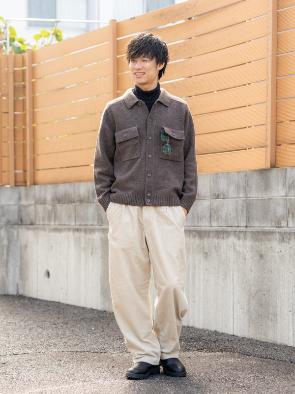 ラムニットジャケットのコーディネート・着用イメージ｜ユニクロ公式