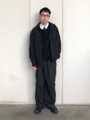 UNIQLO ユニクロ フォーマルスーツ 160㎝ シャツ ネクタイ 4点
