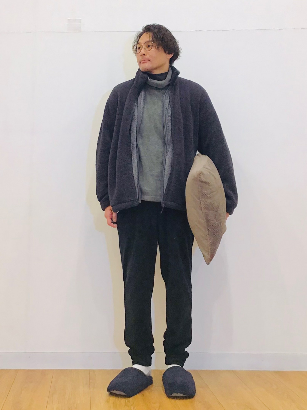 ボアフリースジャケット、ソフトニットフリースリブハイネックT」の