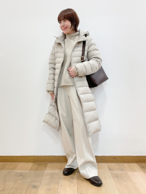 ユニクロ公式 | ウルトラライトダウンロングコート