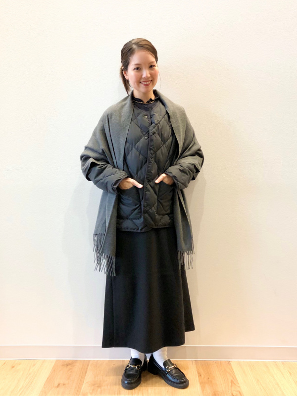 UNIQLOサテンフリルブラウス✳︎新品✳︎Mグレー コントワーデ