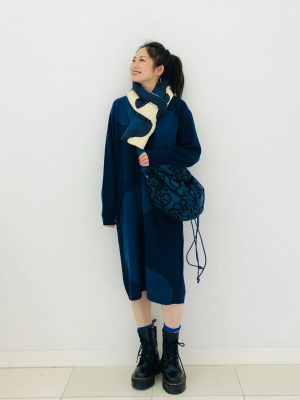 (アナさん専用)【未使用】VEIN×CTHY パデッドマフラー VEIN CTHY パデッドマフラー - メルカリ