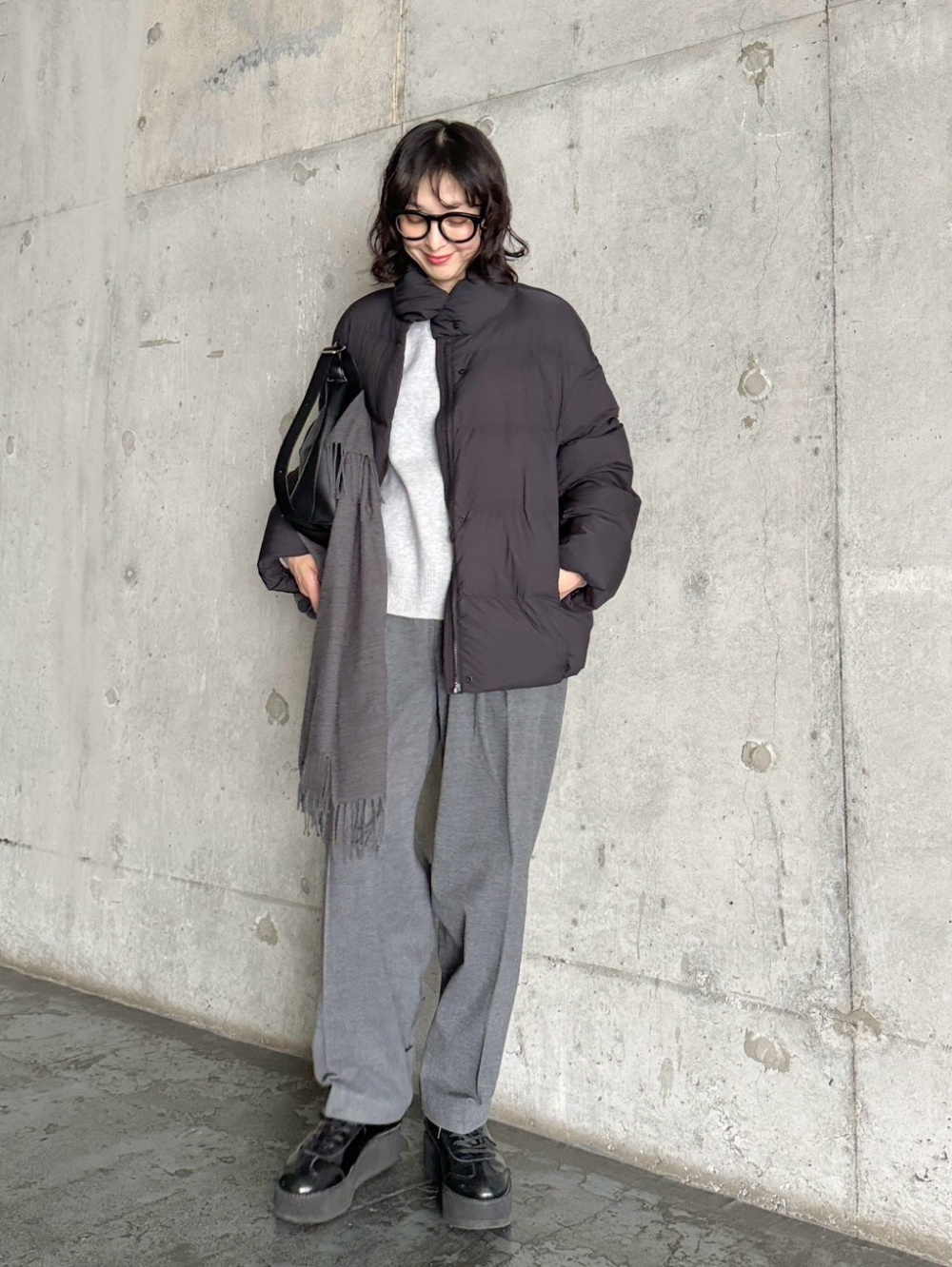 m*˚様 ユニクロ　パウダーソフトダウンジャケット　オリーブ　XL UNIQLO - ユニクロ パウダーソフトダウンジャケット オリーブ XL