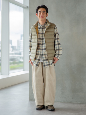 ユニクロ公式 | コーデュロイタックワイドパンツ