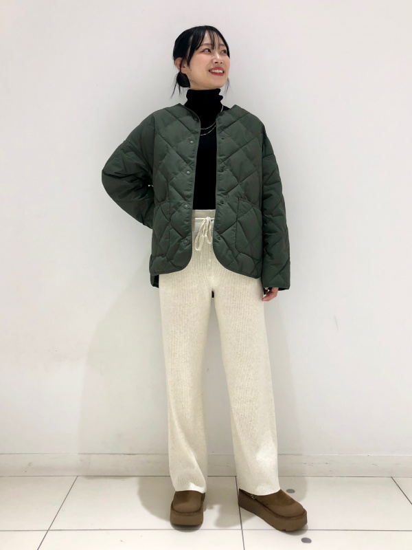 最終価格 新品 ユニクロレディース パフテックリラックス