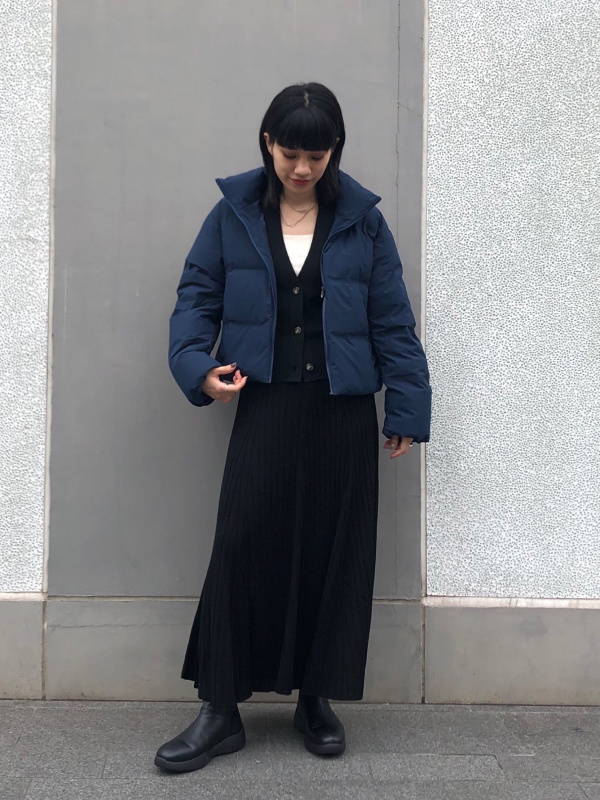 ユニクロ公式 | シームレスダウンショートジャケット