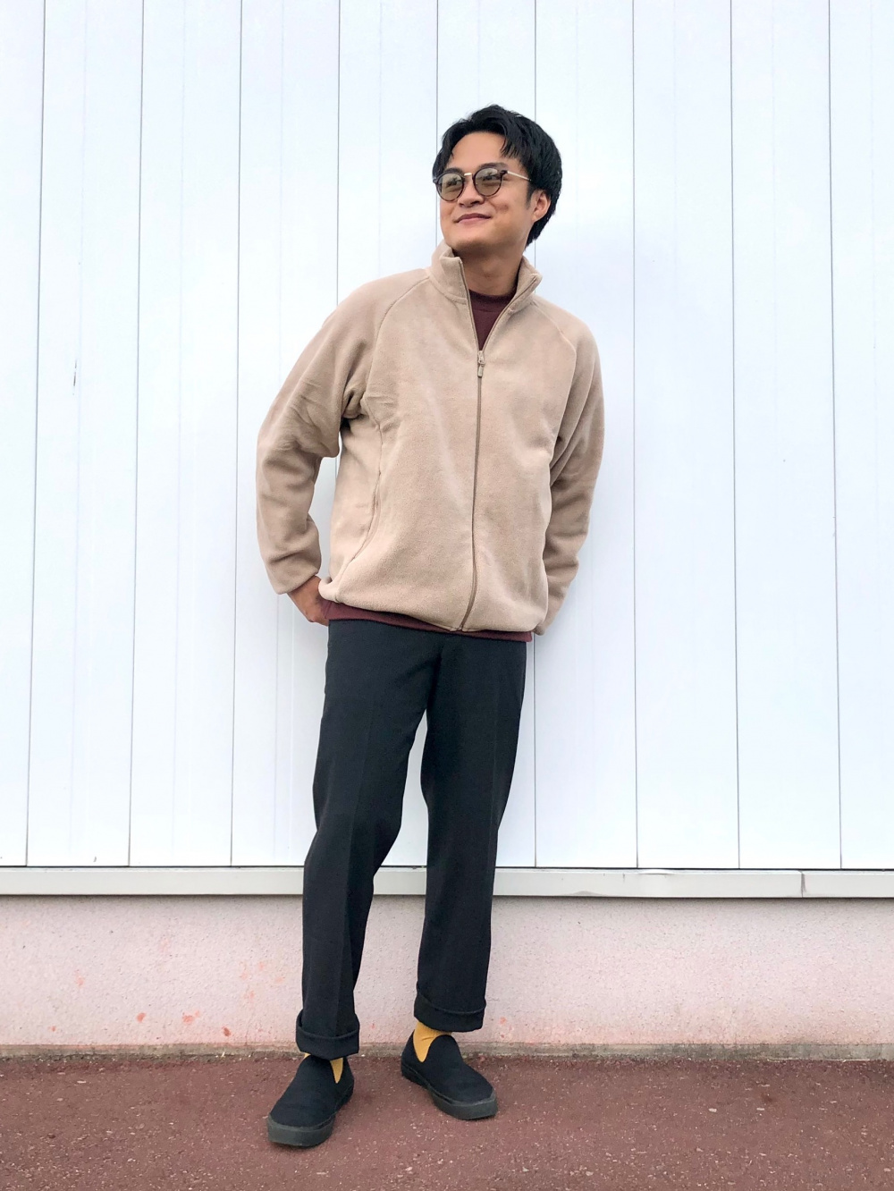 フリースジャケット、ソフトニットフリースクルーネックT」の着用