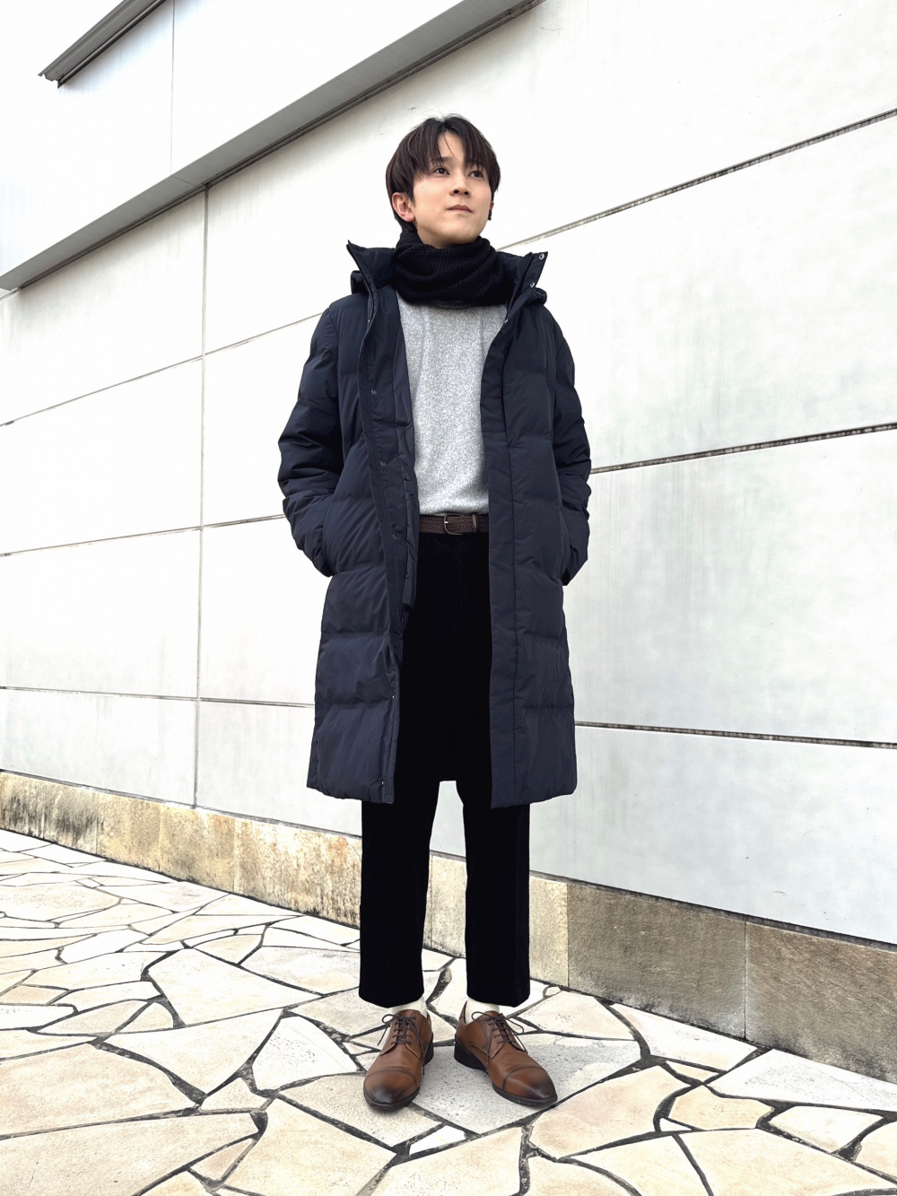 ソフトニットフリースクルーネックT、ボマージャケット」の着用