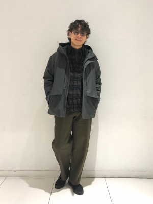 ユニクロ公式 | ハイブリッドダウンパーカ