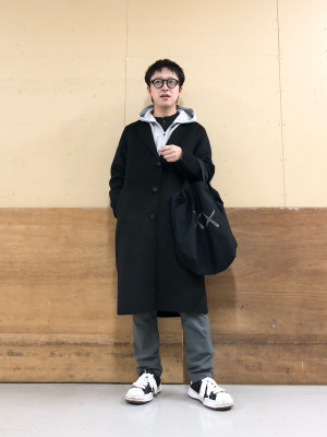 UNIQLO ユニクロ ダブルフェイスチェスターロングコート ブラック ダブルフェイスチェスターロングコート」の着用コーディネート