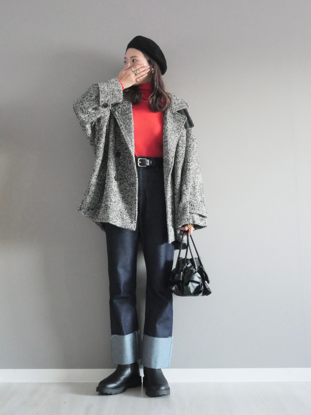 極暖ヒートテックシームレスリブタートルネックT、ヒートテックシームレスリブクルーネックT（極暖・長袖）」の着用コーディネート| ユニクロ公式