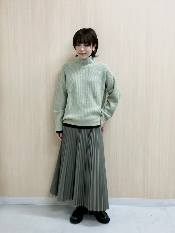 ラムブレンドジップアップジャケット、プリーツロングスカート