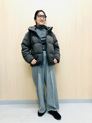 ユニクロ公式 | シームレスダウンパーカ