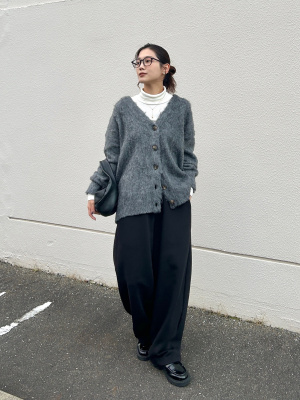 26インチ ユニクロ公式 | 極暖ヒートテックシームレスリブタートルネックT