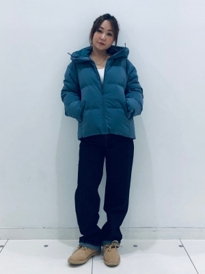ユニクロ公式 | シームレスダウンパーカ