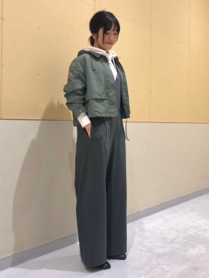 ユニクロ公式 | ユーティリティショートパーカ