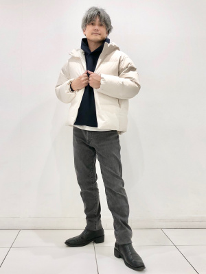 ユニクロ公式 | シームレスダウンパーカ