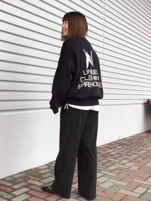 ユニクロ公式 | ユニクロ ロゴスウェットシャツ