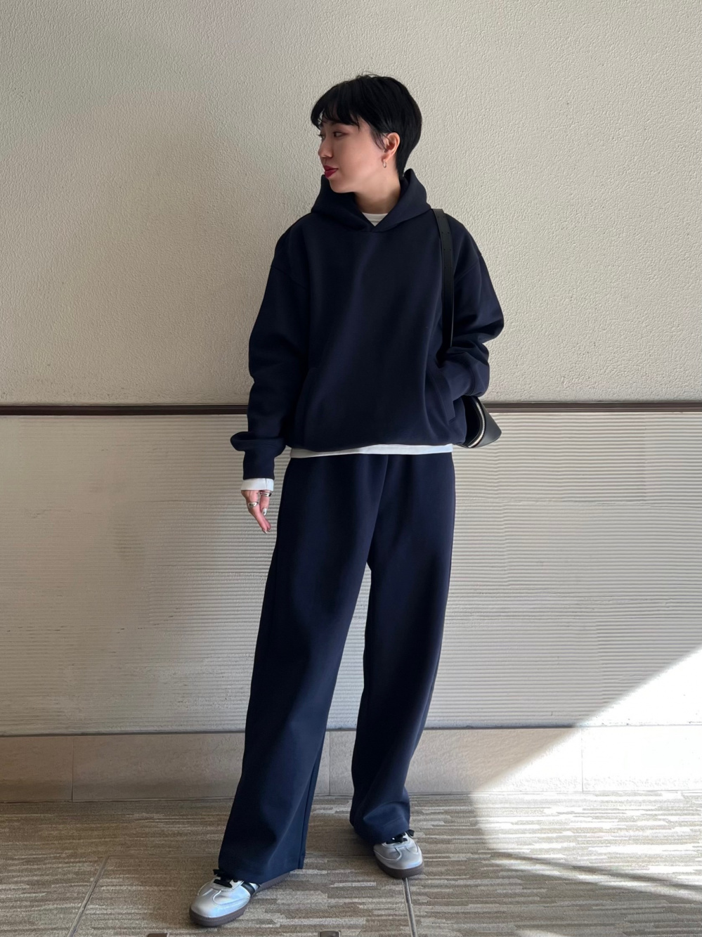 大人のユニクロ】買ってみた。UNIQLO : C 新色ネイビー最速試着&レビュー【ユニクロ：シー】 | UOMO