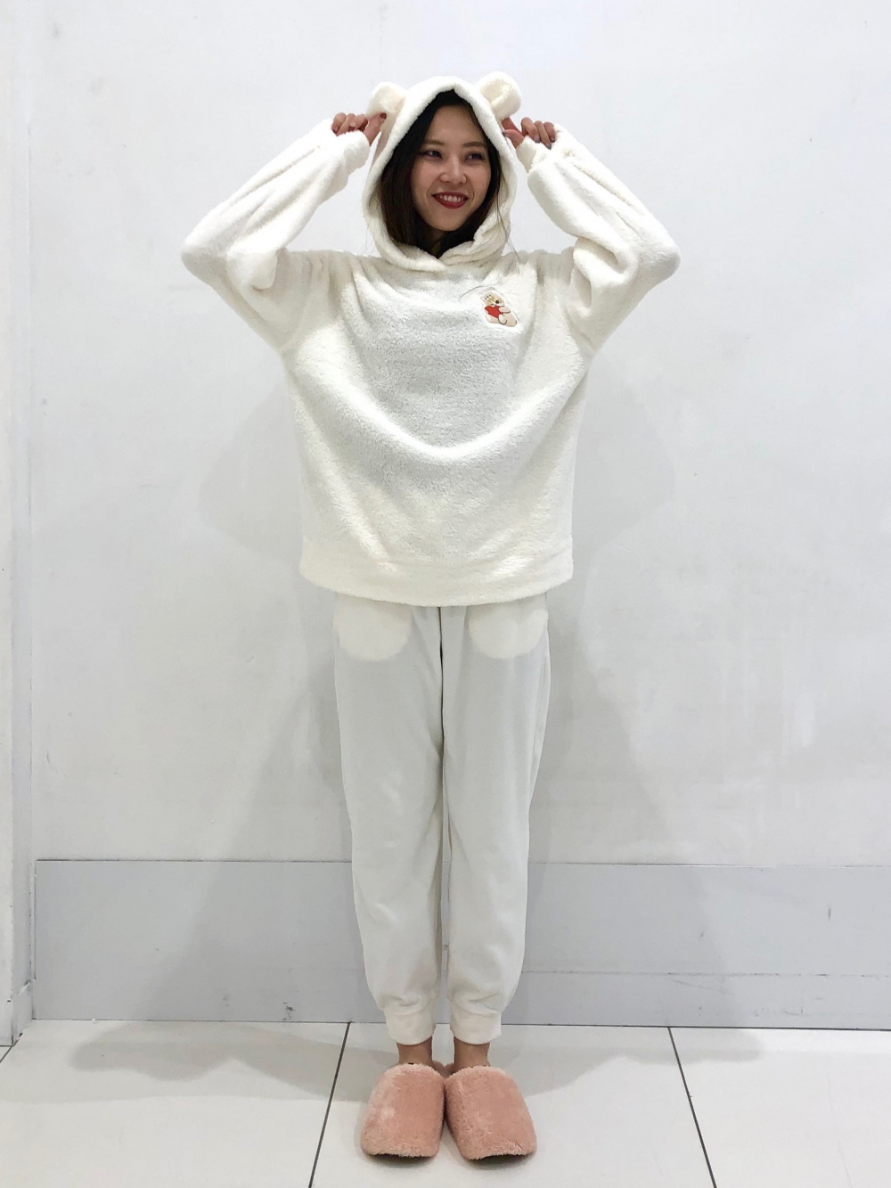 mofusand ファーリーフリースセット、ルームシューズ/ウールライク」の