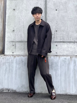 ユニクロ公式 | バイカラーラムクルーネックセーター