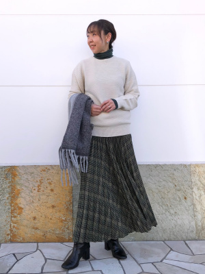 ‼️S♡‼️ユニクロ　UNIQLO スフレヤーンチャンキーストール白 ユニクロ公式 | スフレヤーンチャンキーストール