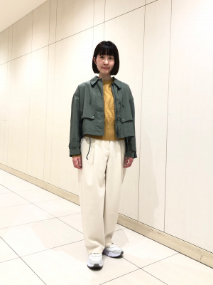 ユニクロ公式 | ユーティリティショートパーカ