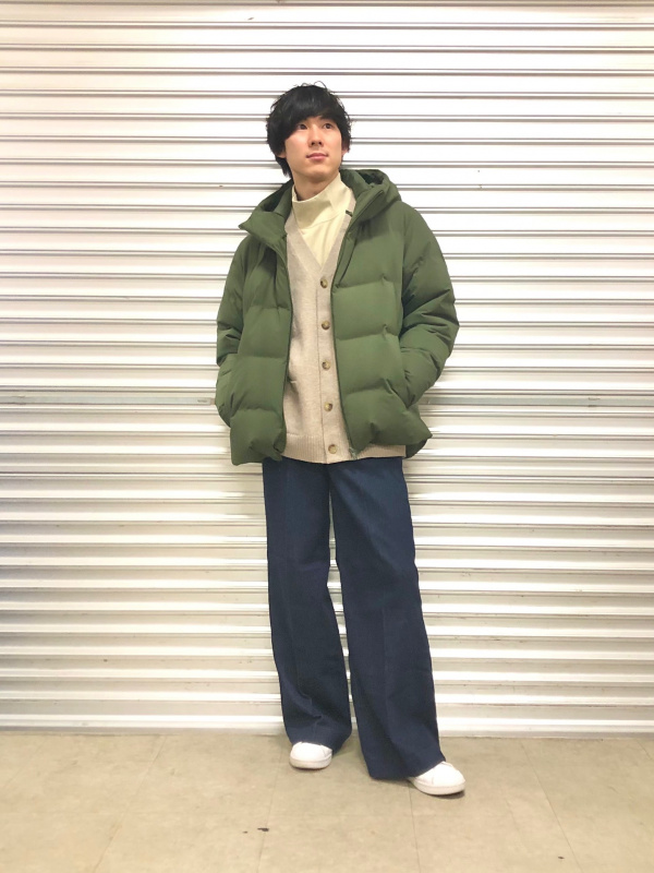 ユニクロ公式 | シームレスダウンパーカ