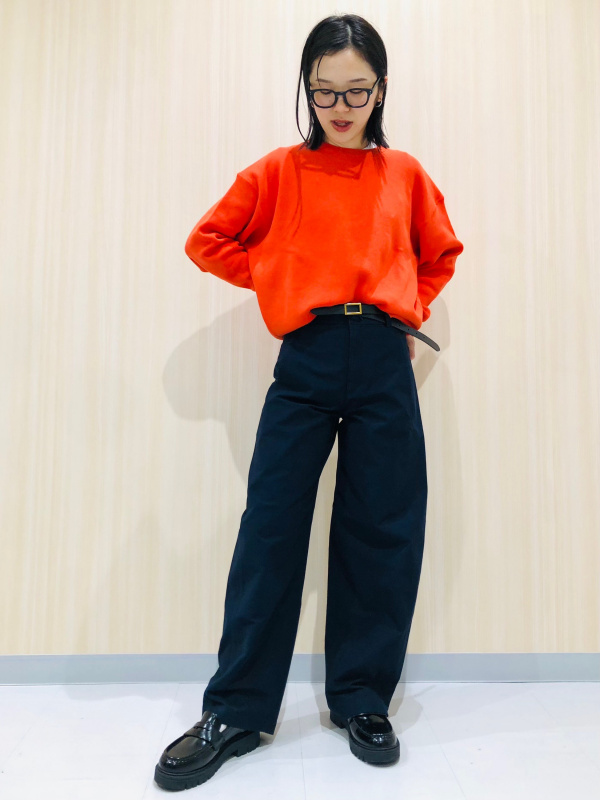 UNIQLO ジャージーバレルレッグパンツ ネイビー、ホワイト2着