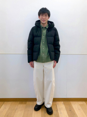 【お写真追加】UNIQLO シームレスダウンジャケット　M ユニクロ公式 | シームレスダウンコート
