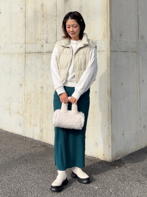 未使用 UNIQLO:C  ダウンクロップドベスト  ベージュ M topimg_original.jpeg