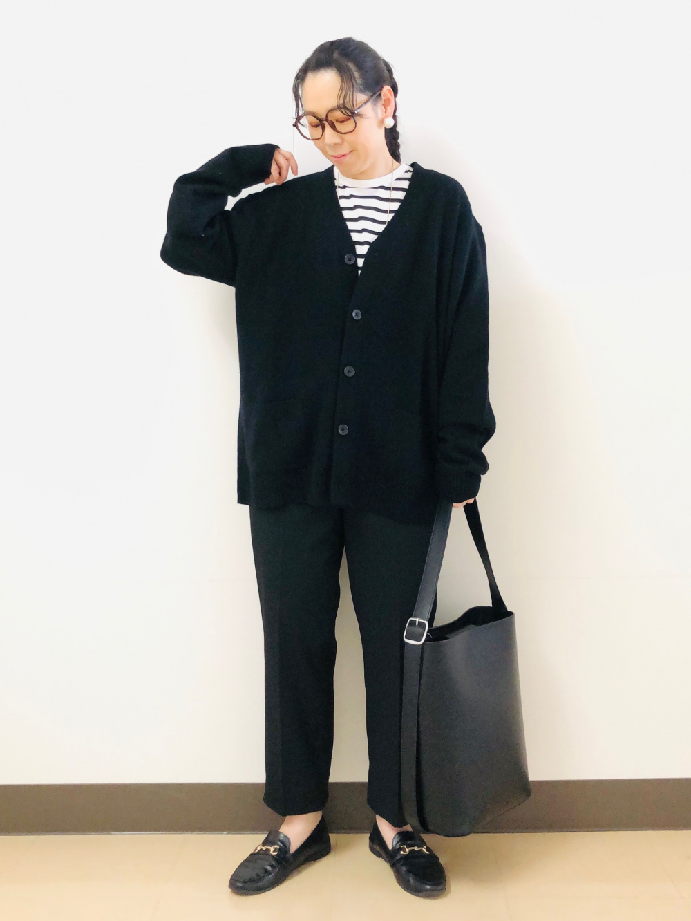感動ジャケット、スマートアンクルパンツ」の着用コーディネート