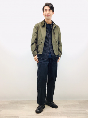 ユニクロ公式 | ユーティリティショートブルゾン