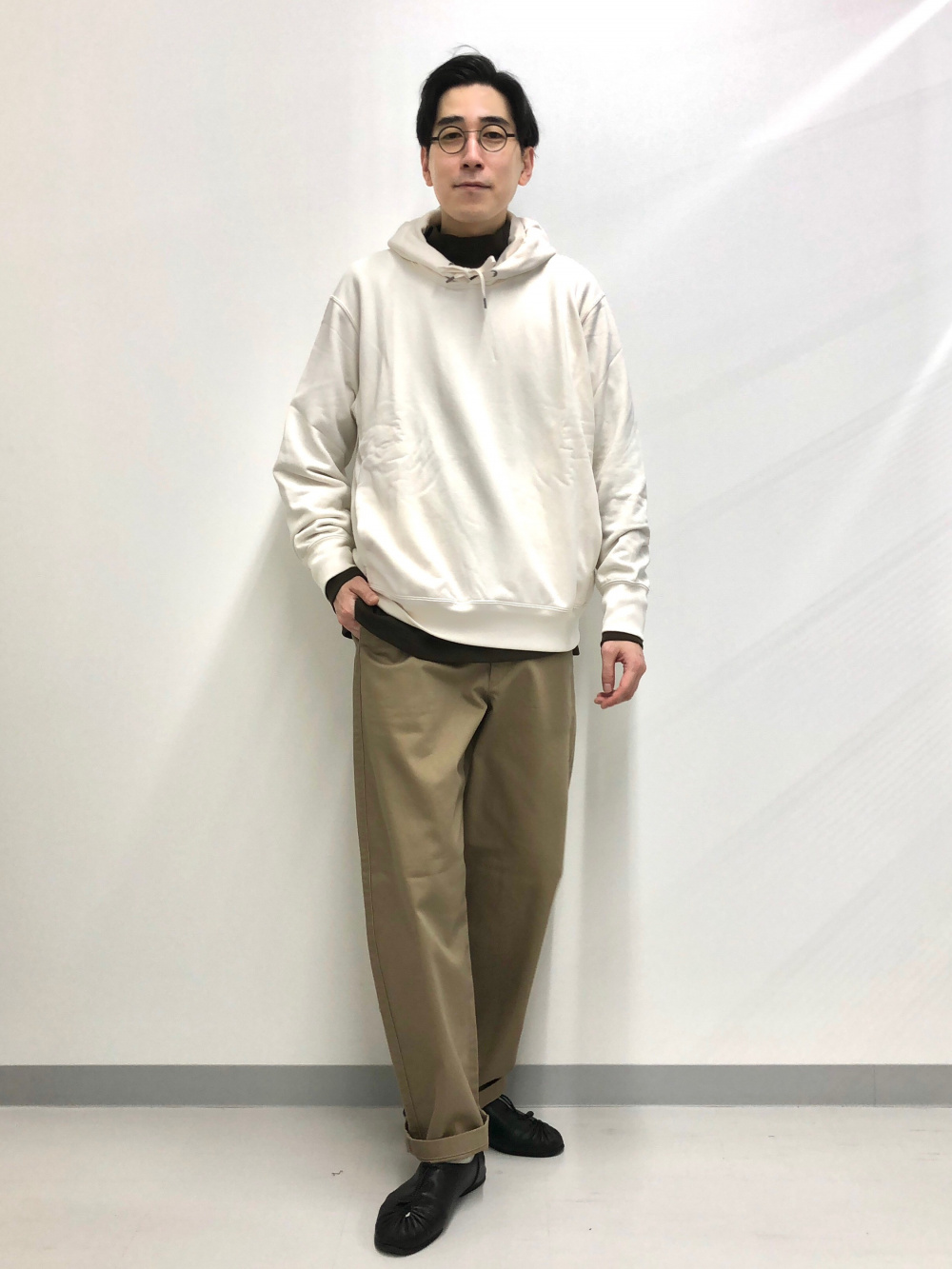 エアリズムコットンスウェットパンツ、ブラッシュドモックネック