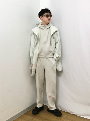 ユニクロ公式 | ブロックテックハーフコート