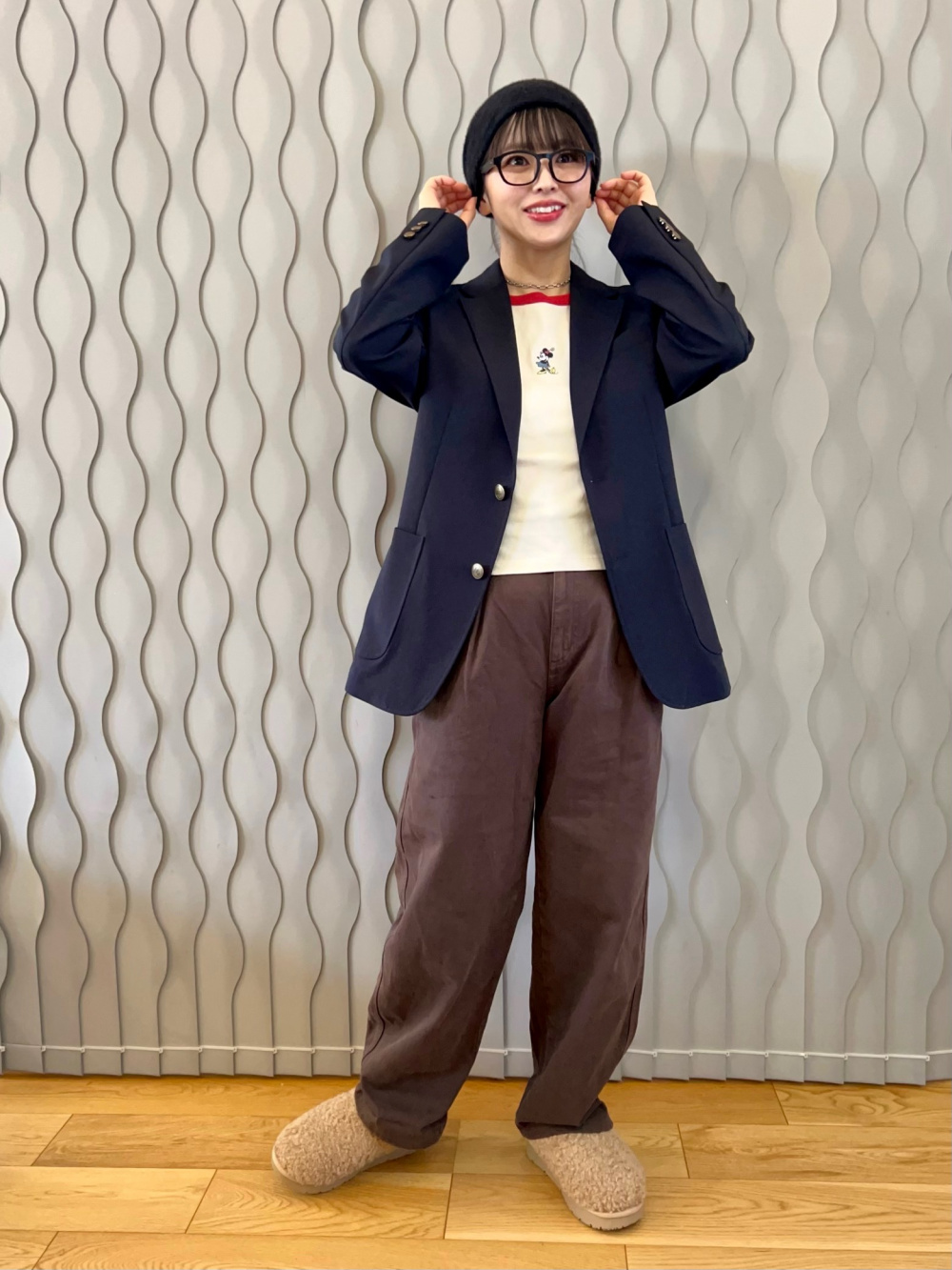 感動ブレザー/袖丈着丈短め」の着用コーディネート| ユニクロ公式