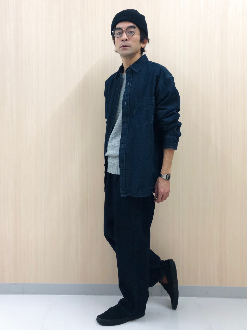 3d straight shotacon  Outfit ideas of「3D KNIT CREW NECK SWEATER、WIDE STRAIGHT JEANS (INSEAM  74-77CM) 470542 /」| UNIQLO HONG KONG & MACAU
