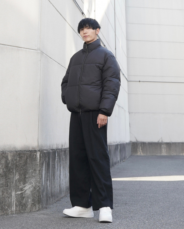 ラムニットジャケット、ブラッシュドジャージータックワイドパンツ（丈