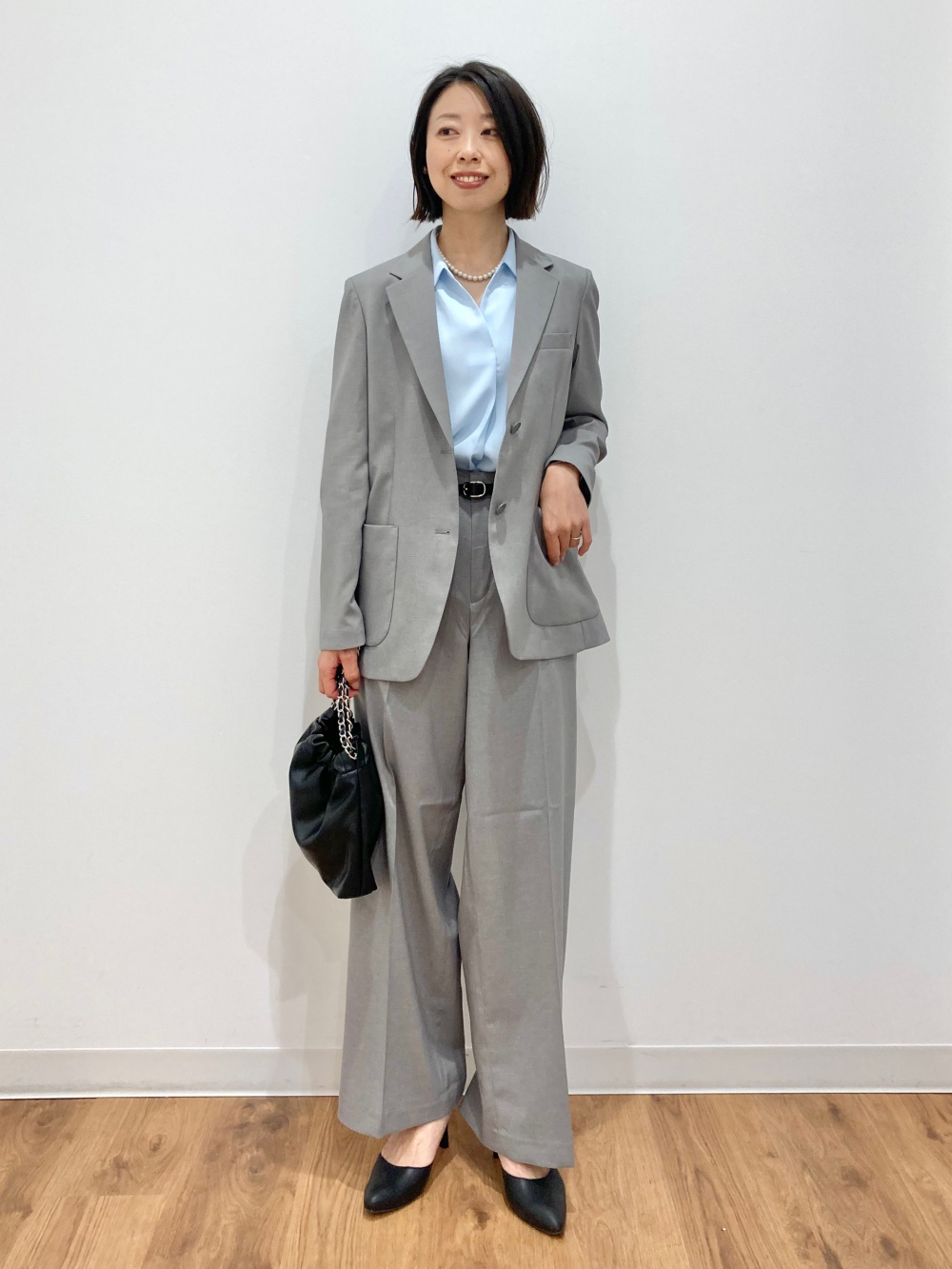 ユニクロ 感動ジャケット 感動スリムパンツ レーヨンブラウス スーツセット ユニクロ公式 | 感動ジャケット