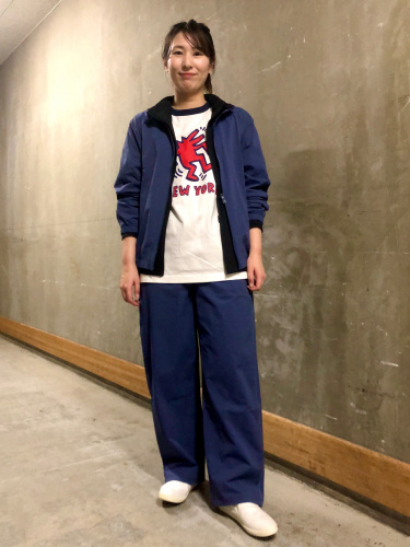 男女通用超彈性運動外套UNIQLO HONG KONG & MACAU