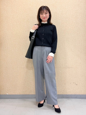 ユニクロ公式 | フリルブラウス