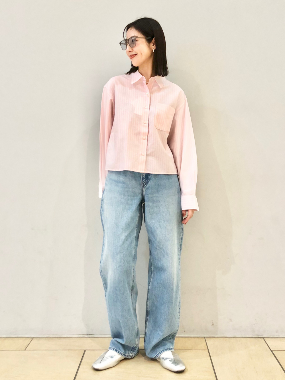 JWデニムオーバーサイズシャツ ユニクロ×JWAの春新作が良すぎる！「色も着心地も最高！」「その