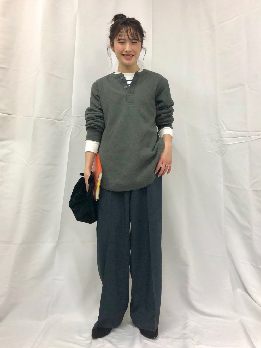 ワッフルヘンリーネックTシャツ、ウィンドプルーフフーデッド