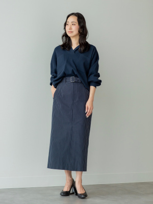 【人気完売品】UNIQLO Cリラックスフーデッドセーター Lサイズ ネイビー 人気完売色UNIQLO Cリラックスフーデッドセーター Lサイズ