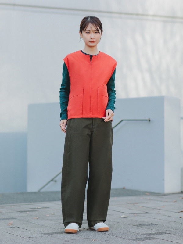 UNIQLO - UNIQLO C フルジップベスト 09 BLACK Mの通販 by たか