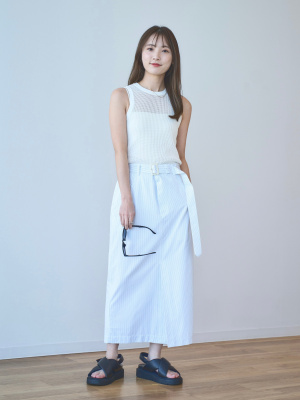 ユニクロ公式 | ベルテッドナロースカート