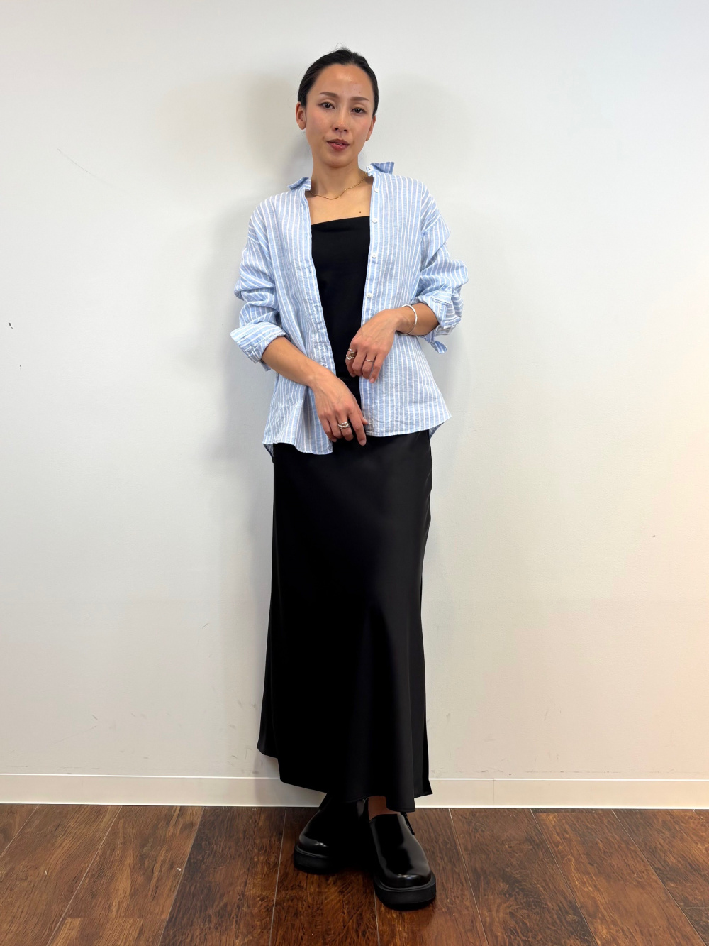 UNIQLO - メリノリブポロカーディガン　黒　M ユニクロ】メリノリブポロカーディガンはオンでもオフでもOK｜細