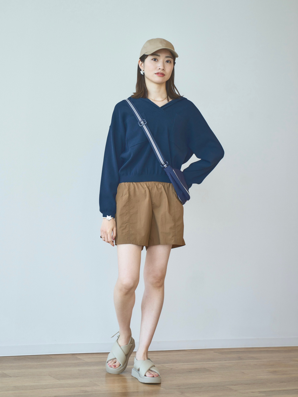 新品 UNIQLO C リラックスフーデッドセーター 長袖 ネイビー Ｓ ユニクロ公式 | リラックスフーデッドセーター