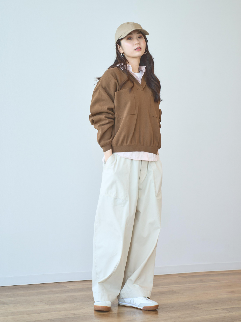 【超安い】 リラックスフーデッドセーター、感動ジャケット」の着用 トップス