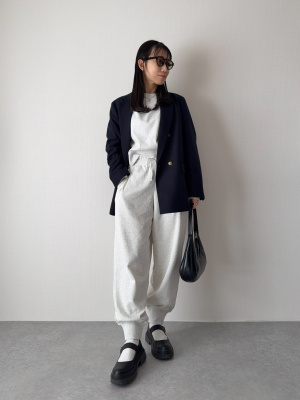 UNIQLO（テーラードジャケット）のフリマアイテム一覧